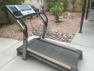 Treadmill NordicTrack A2050 great working condition