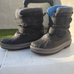 Thermolite Snow Boots Kids size 1
