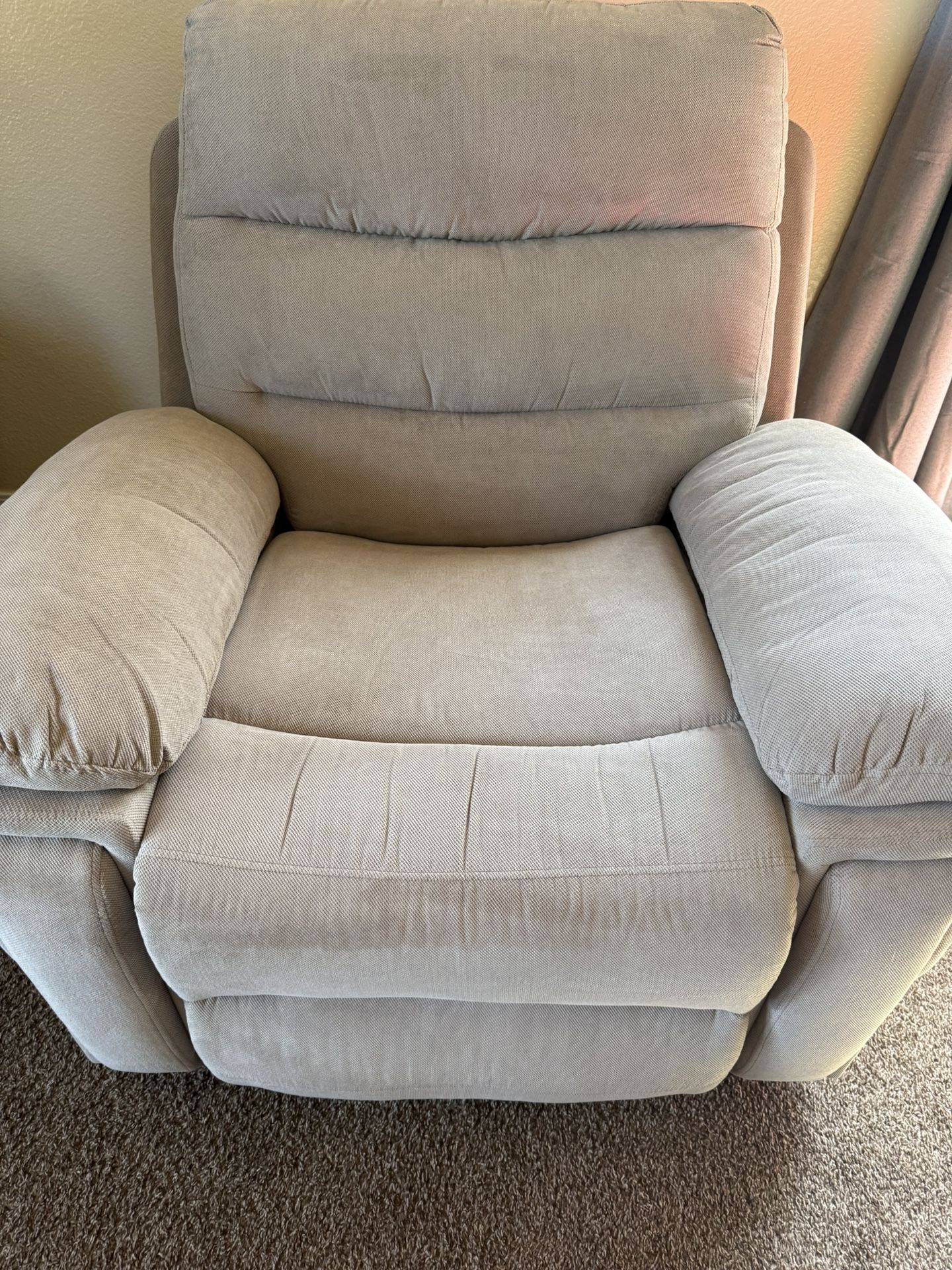 Recliner Chair W/ Massage 
