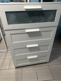 White 4 Drawer Dresser