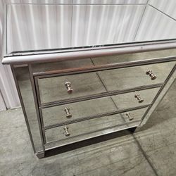 3 DRAWER MIRRORED DRESSER CABINET 