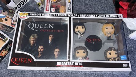 Queens Greatest Hit Jumbo 4 Pack