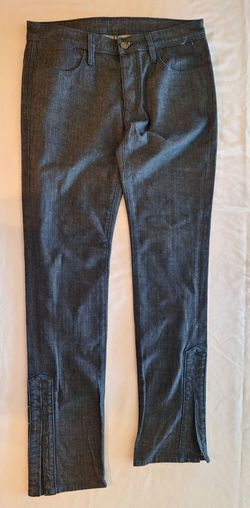 Dark wash denim jeans woman with a relaxed fit