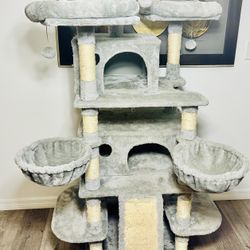 X-large CAT TOWER 