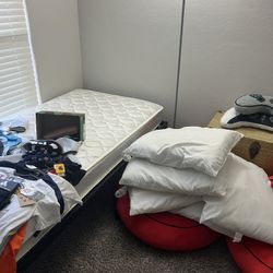 Twin mattress And Bed Frame