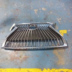 2024 Lexus RS350 Front Grille
