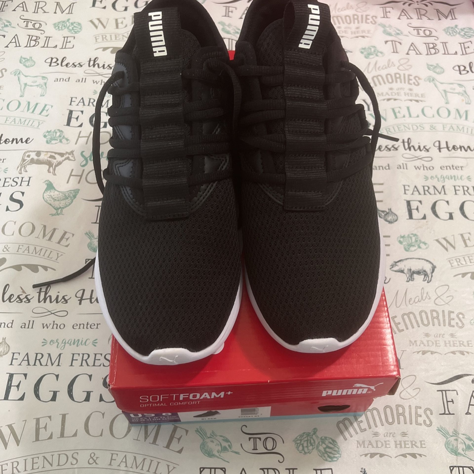 Womens Puma Slip On Shoe