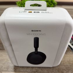 Sony WH-1000XM5 Head Phones NEW 