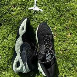 Nike Cosmic Unity Size 12