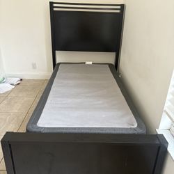 Black Wood Bed Frames 