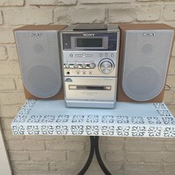 New Sony Cd/tape Stereo 