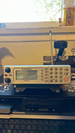 RadioShack PRO-2051 Scanner