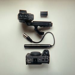 Sony FX3 + XLR handle + ECM-XM1 shotgun mic + Rubber spacer - $3,700