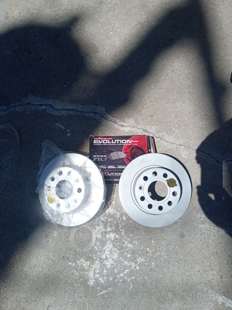 NEW Rear Brake Pads and Rotors For Audi A3 VW Jetta/Beetle 253mm READ DESCRIPTION
