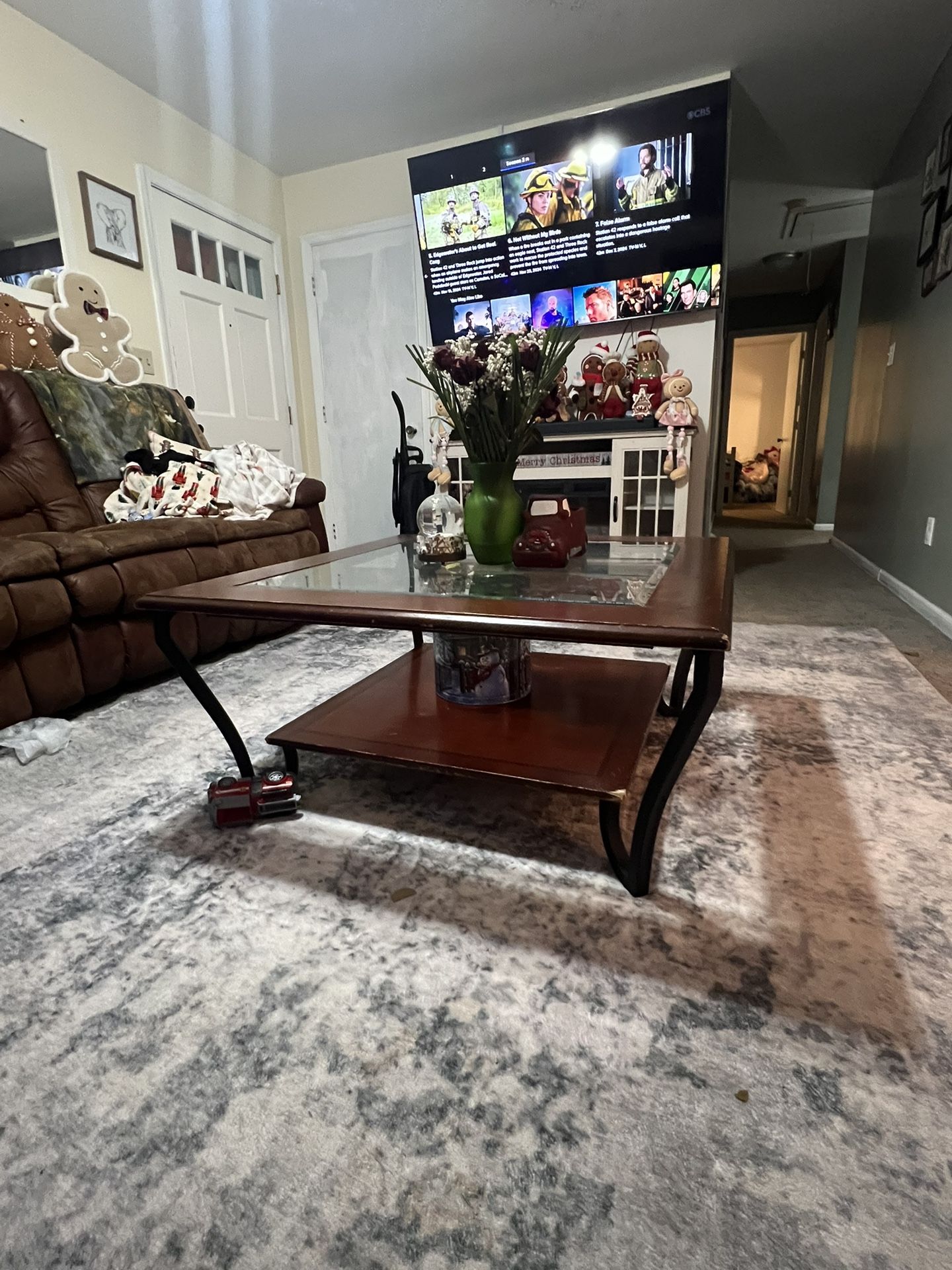 Coffee Table And End Tables