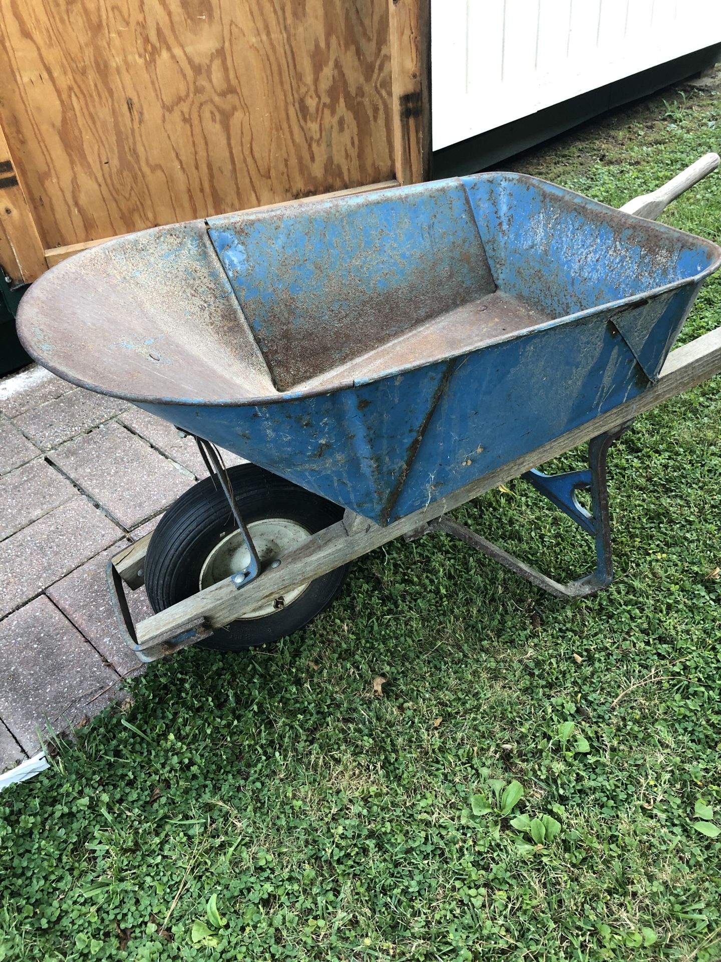 Jackson Wheelbarrow Contractor Grade M11S11 Frame for Sale in Norfolk