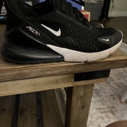 Nike Air Max 270