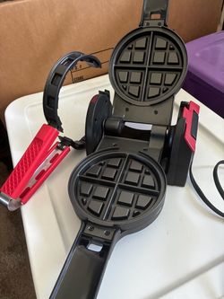 Presto Stuffler Stuffed Waffle Maker (Complete with Tongs)