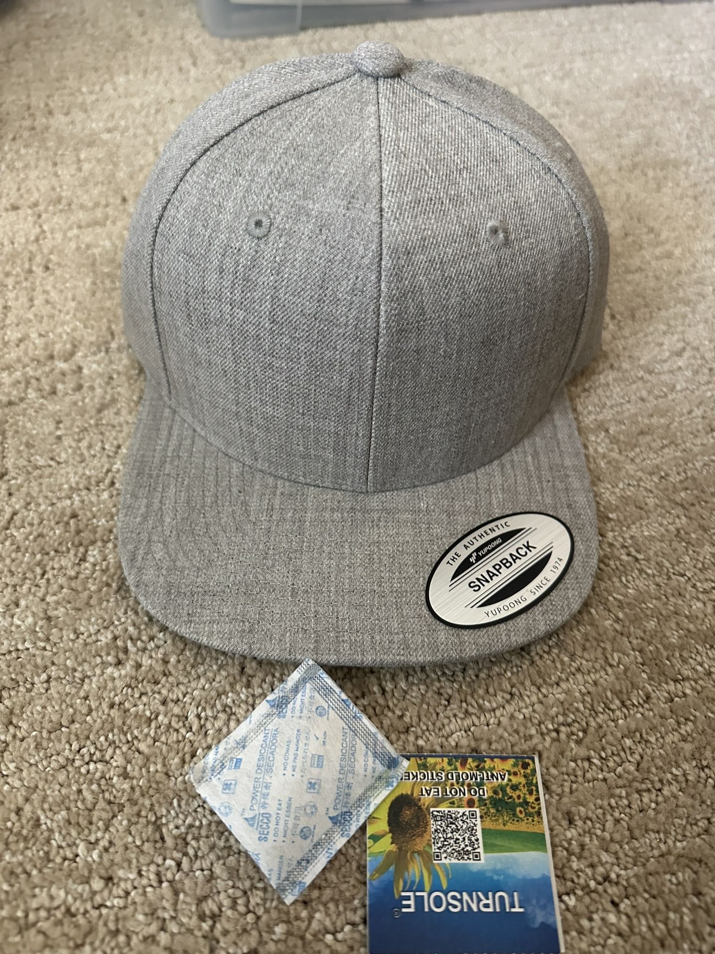 Snap-back Hats Yupoong Classic