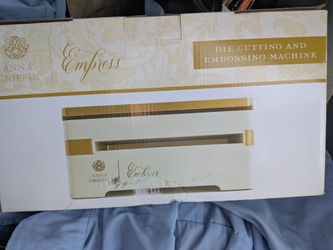 Anna Griffin Empress die cutting and embossing machine