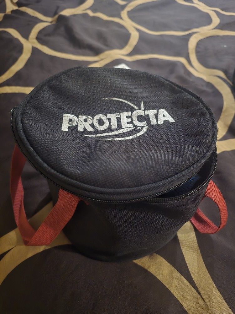 Pole/tree Climbing Harness In Case Gently Used