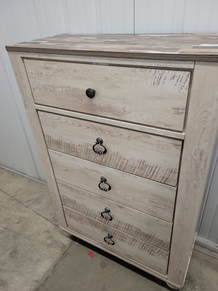 Dresser And Nite Stand