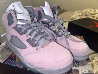 Jordan 5 Retro SE "Easter"
