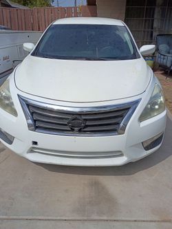 2015 Nissan Altima 4 cylinder