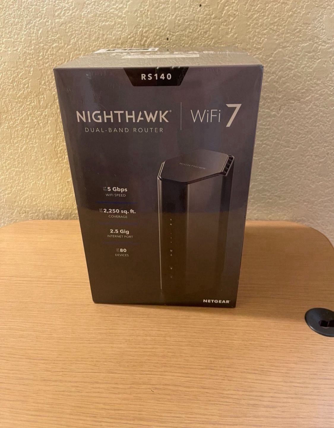 NETGEAR Nighthawk Dual-Band WiFi 7 Router (RS140) -