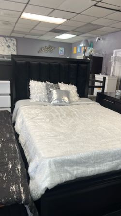 Bedroom  set queen luz led en cabecera y espejo 4 Pc 💖
