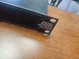 Dbx crossover 223xl