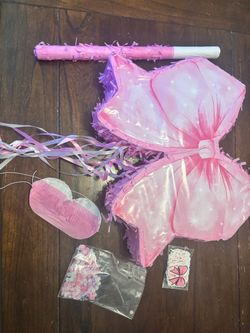 Coquette party decorations