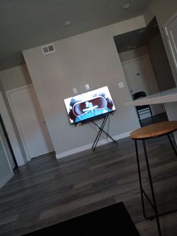 50 inch roku