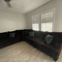 Living room 14 x 14