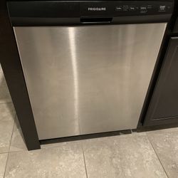 Brand New Dishwasher 