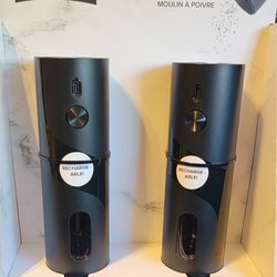 Brand New Bralo Rechargeable Peppermill Set