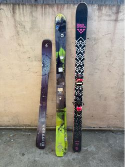 Skis men’s black crows 2019
