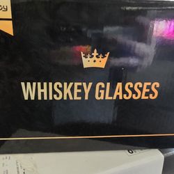 Mfacoy new whiskey glasses 10 oz twisted design