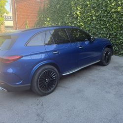 2024 Mercedes-Benz GLC-Class