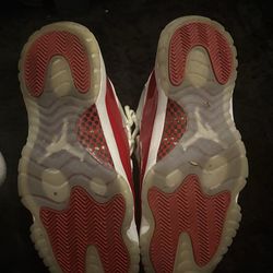 jordan 11 cherry