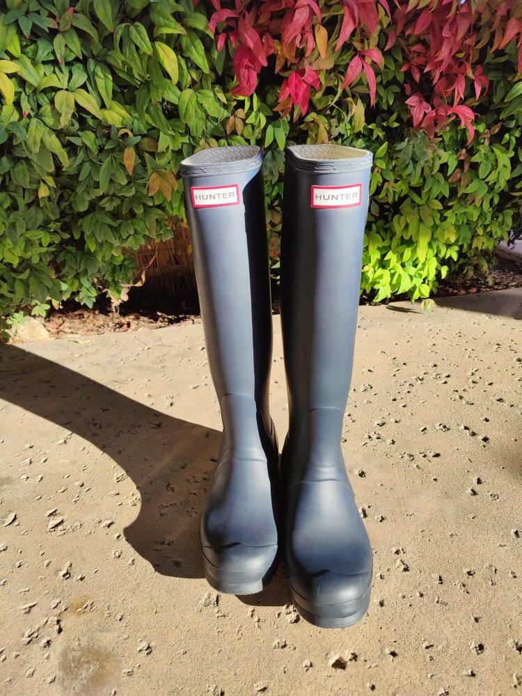 Hunter Tall Rain Boots Women's 8