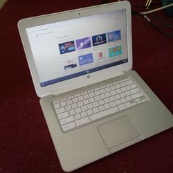 Hp Chrome Book 14 Inch With Charger