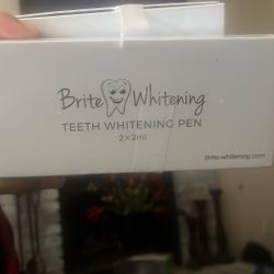 Teeth Whitening Brush And UV Light.