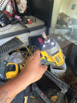 Dewalt impact drilll
