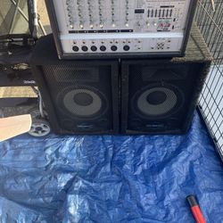 Phonic 620 Amplifier With Speakers 