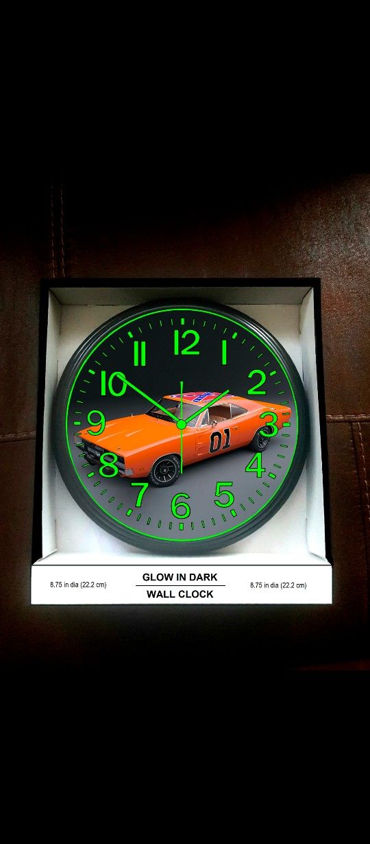 General Lee Glow in the Dark Wall Clock Dukes Of Hazard Wall Clock New!
