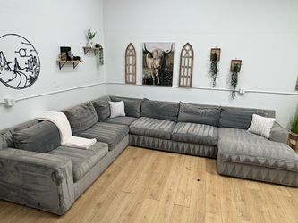 Soft Sectional Couch Free Delivery