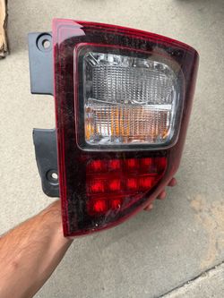 LED Tail Light Rear Lamp for 14-16 Jeep Compass Left Driver Side