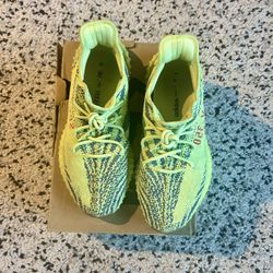 Yeezy Boost 350 V2 'Semi Frozen Yellow'