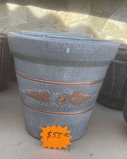 Pots And Planters 